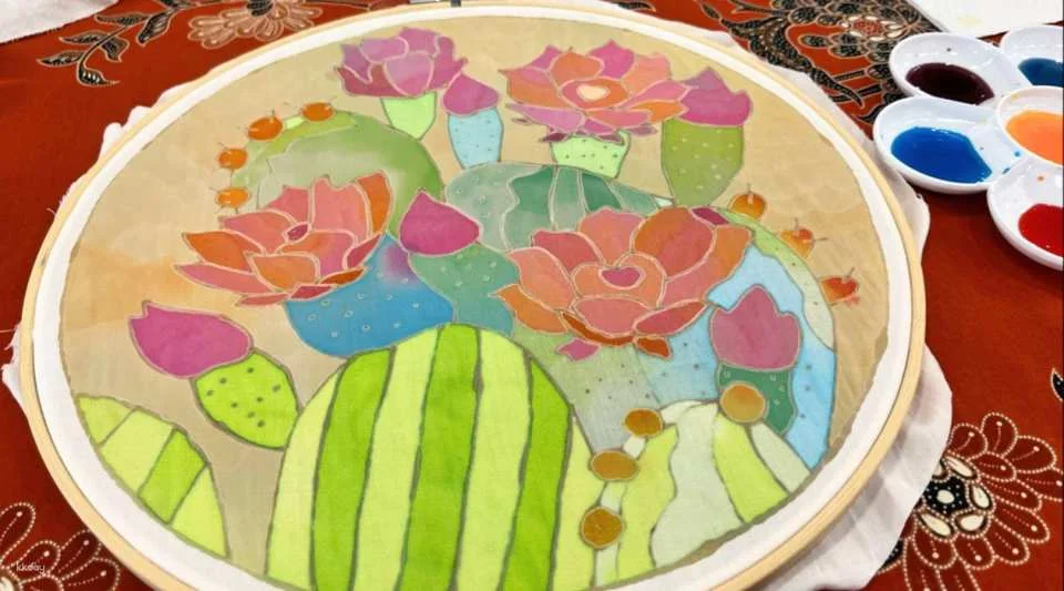 Experience Traditional Malaysian Culture! 'Batik Painting' Experience (Kuala Lumpur, Malaysia)