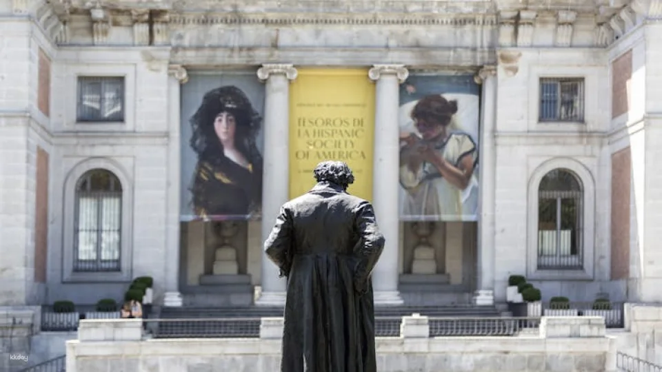 Prado Museum guided tour with optional tapas or e-bike ride