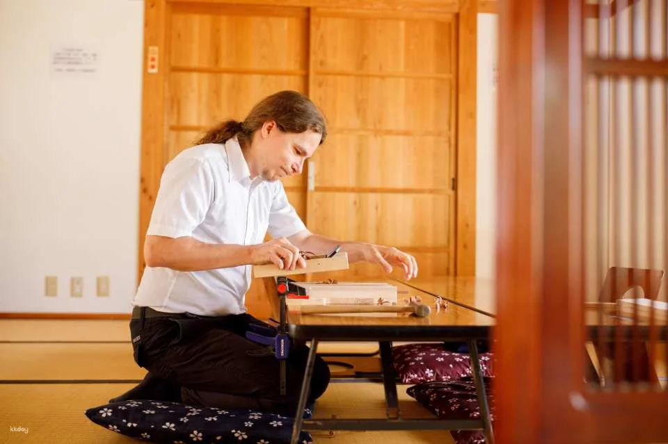 Osaka Machiya-Style Japanese Room Chopstick Making Experience: Engraving Service, Paulownia Box, and Furoshiki