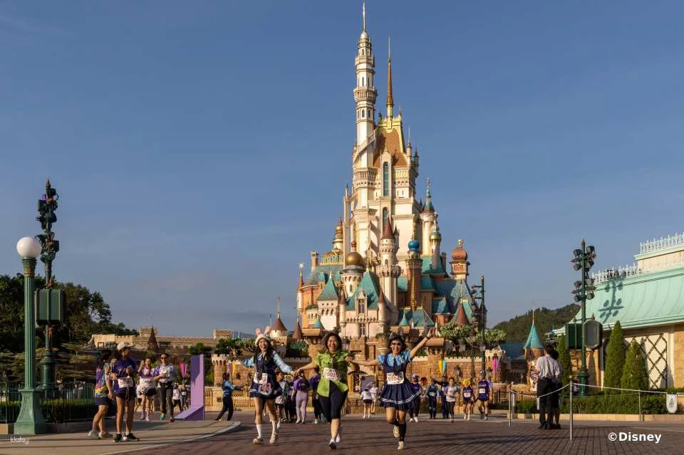Duffy and Friends 3K Race Pack (Park Admission Not Included) | Hong Kong Disneyland