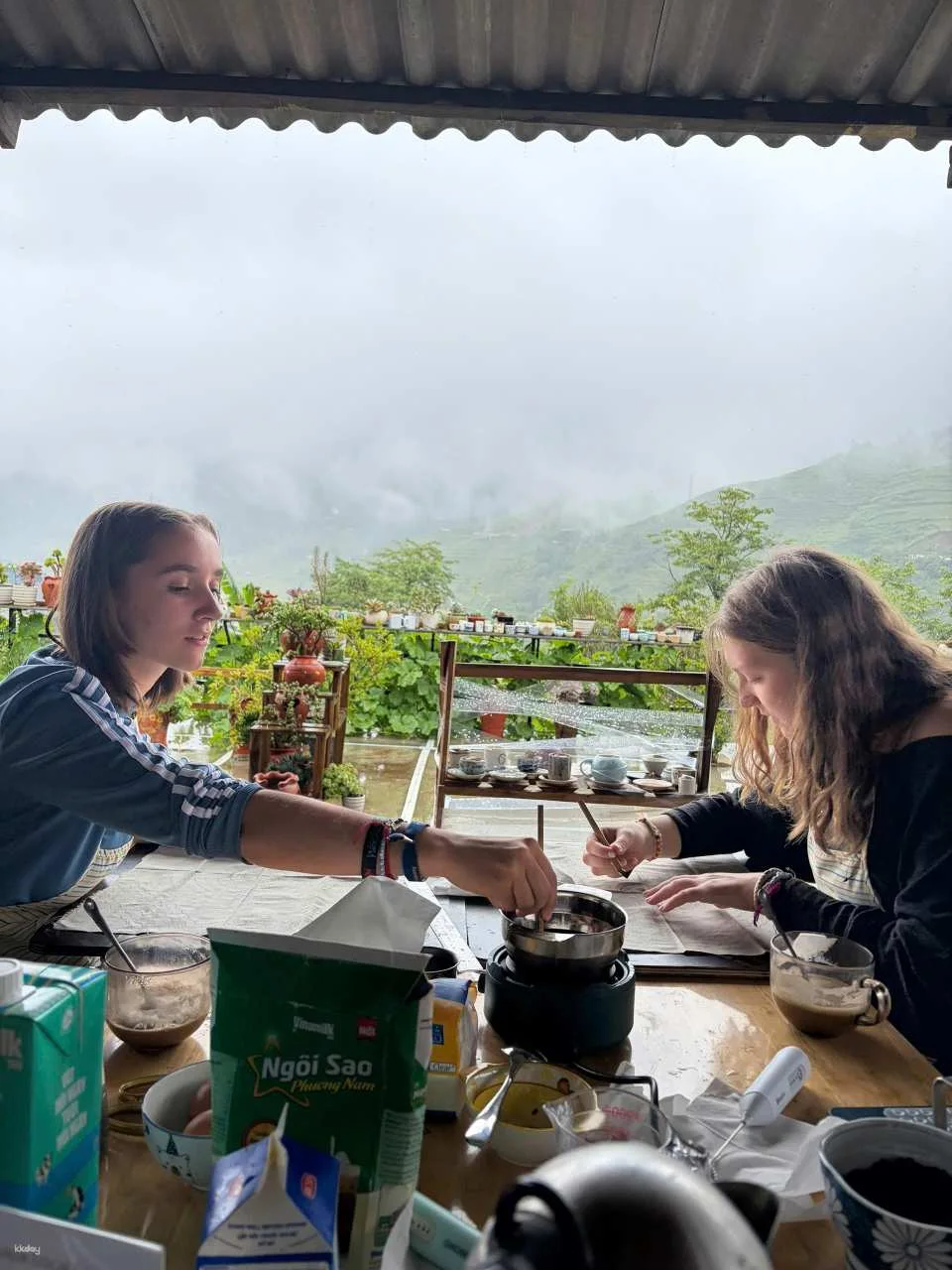 Sapa Vietnamese Coffee & H’mong Batik Making Workshop