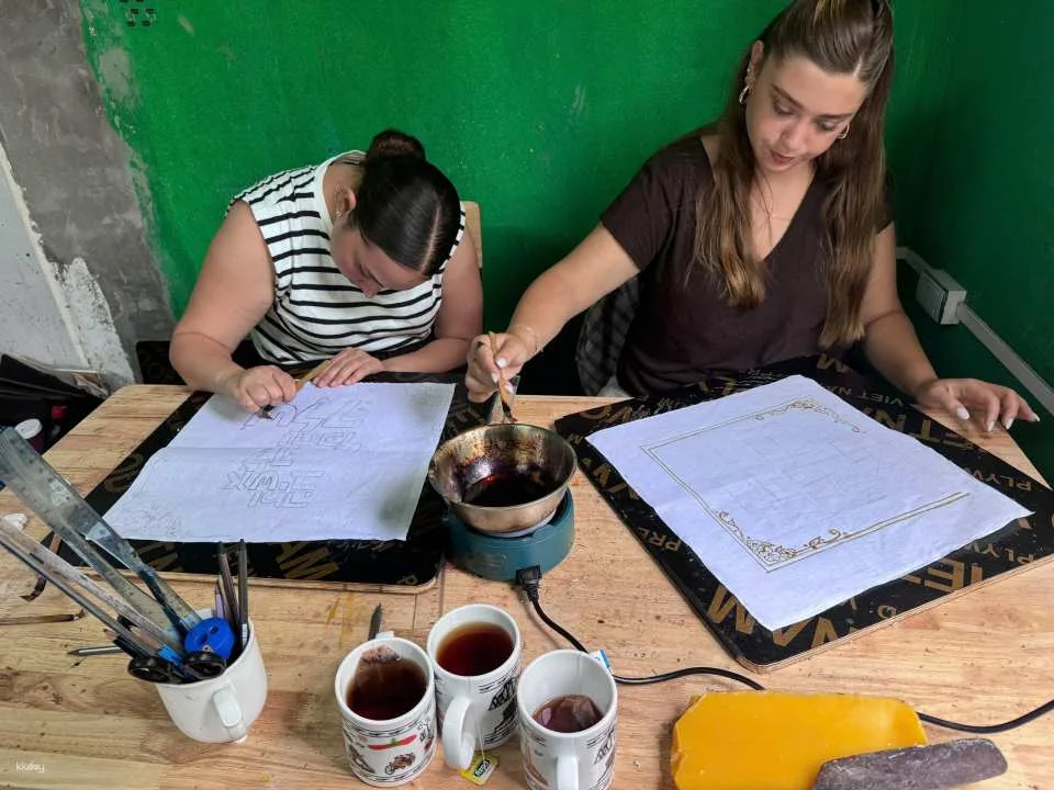 Sapa Vietnamese Coffee & H’mong Batik Making Workshop