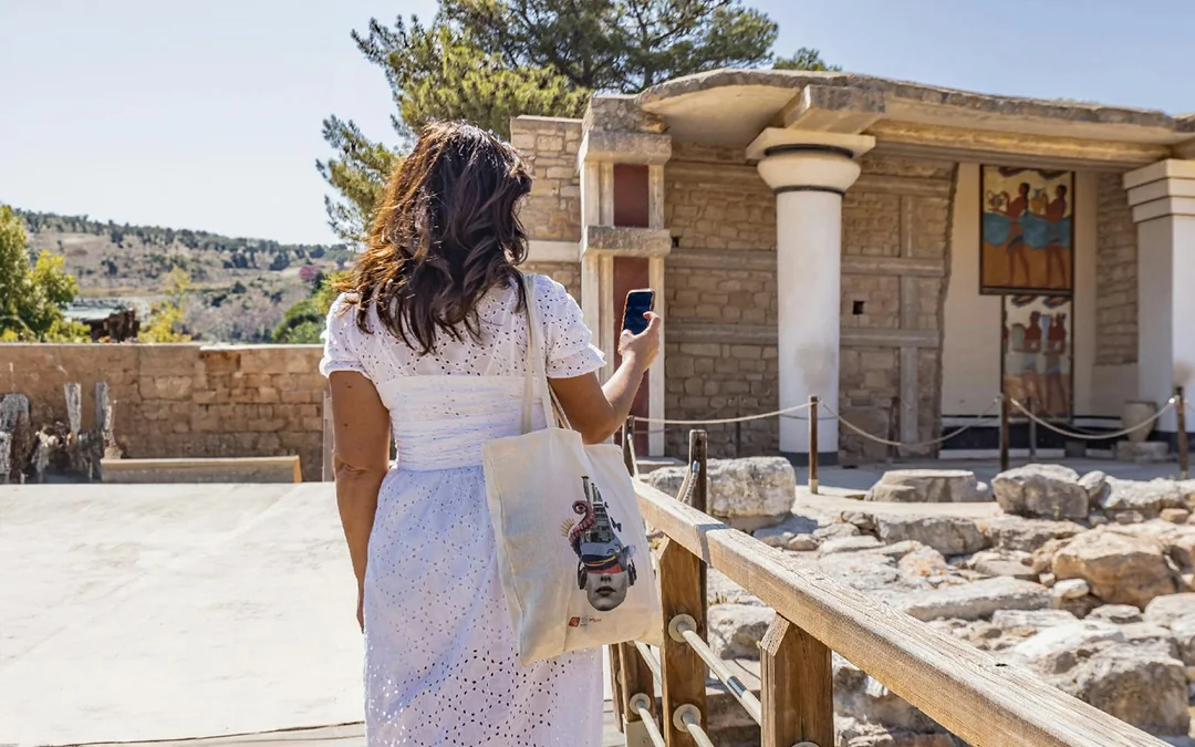 Knossos Palace Archaeological Site E-Ticket with Audio Tour Image 3