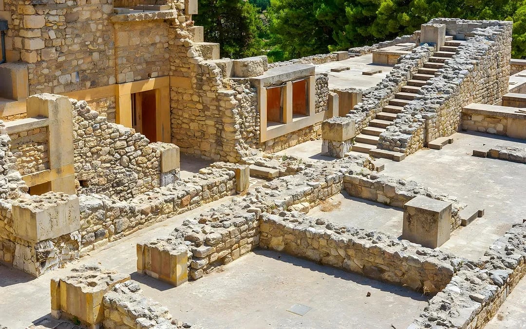 Knossos Palace Archaeological Site Tickets with Audio Guide Image 7