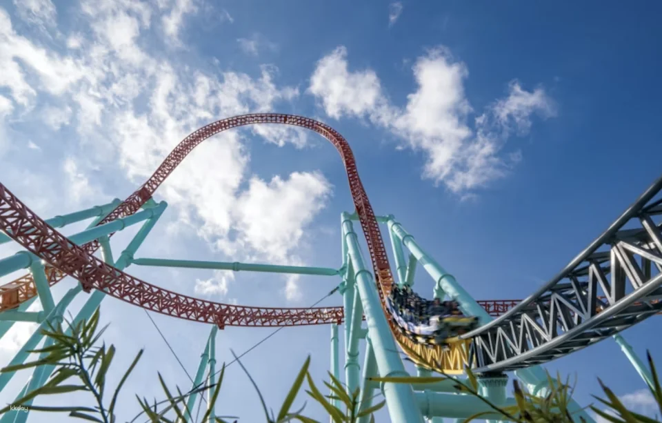 Knott's Berry Farm One Day Admission Ticket