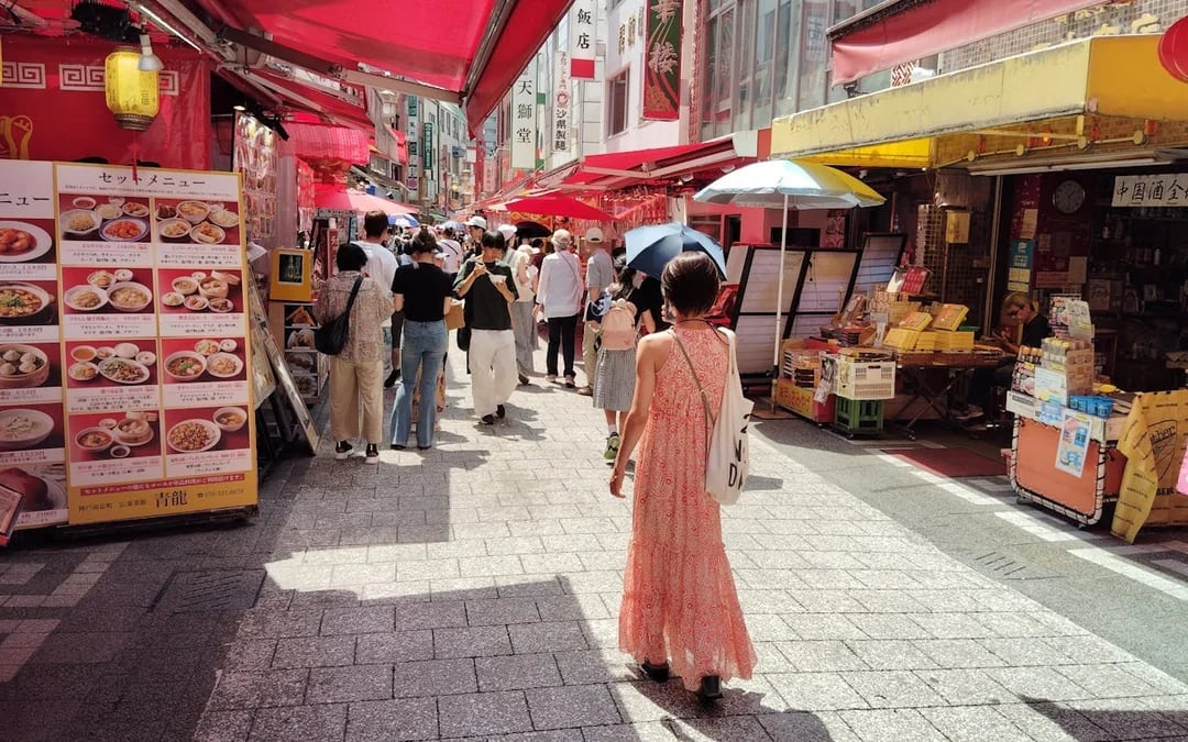 Kobe Small-Group Guided Tour of Top Sights Image 9