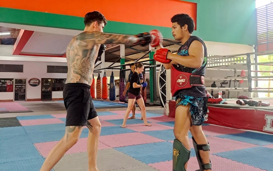 Koh Lanta Muay Thai Boxing Beginner Class Image 11