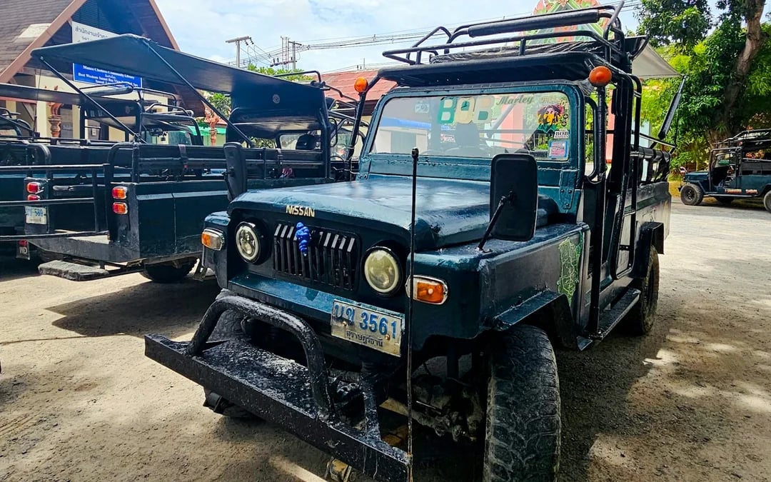 Koh Samui Shared Army Jeep Island Sightseeing Tour with Lunch and Hotel Transfers Image 8