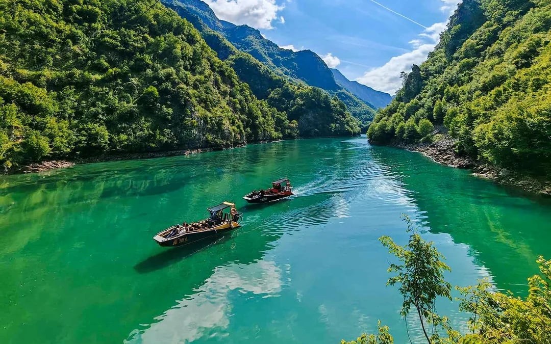 Komani Lake & Shala River Boat Tour Image 1