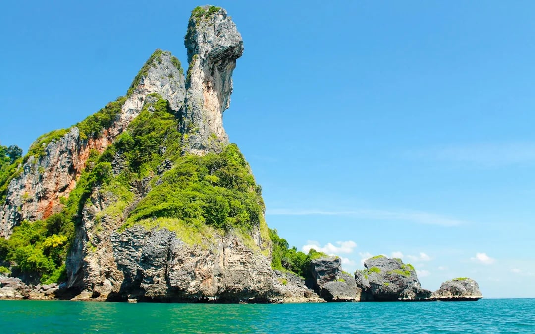 Krabi 4 Islands Tour with Transfers, Snorkeling & Lunch Image 1