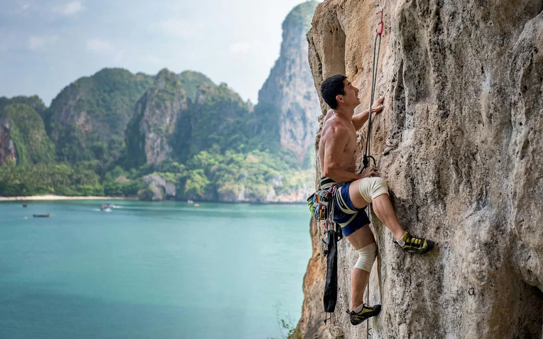 Krabi: Rock Climbing Course at Railay Beach with Hotel Transfers Image 1