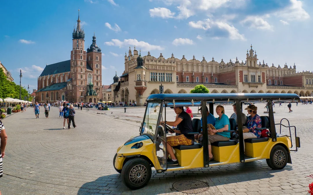 Krakow Audio Guided Tour in an Electric Car Image 5