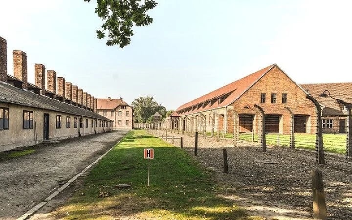 Krakow: Auschwitz-Birkenau Shared English Tour and Transfer Image 7