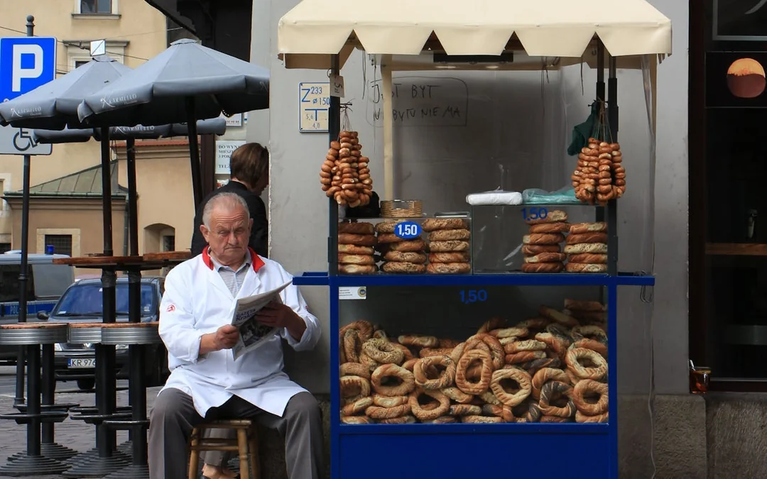 Krakow Old Town Guided Food Tour with Polish Specialties and Vodka Tastings Image 1