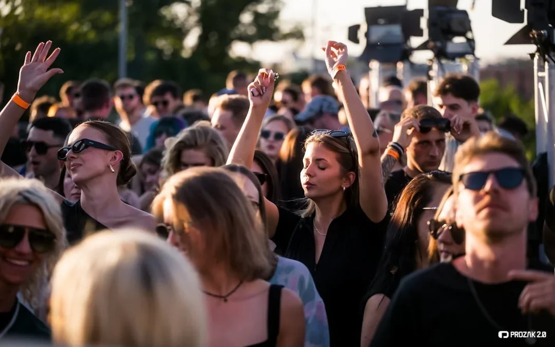 Krakow Rooftop Party & 1 Hour Unlimited Alcohol Club Crawl Image 3