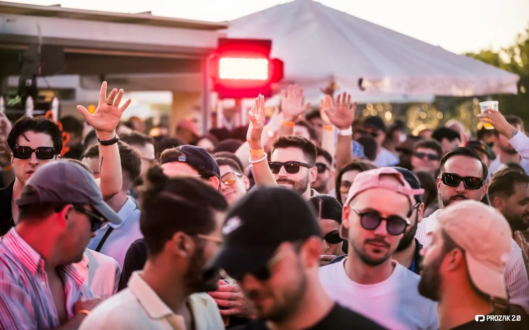 Krakow Rooftop Party & 1 Hour Unlimited Alcohol Club Crawl Image 5