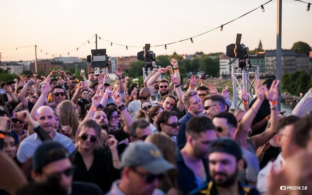 Krakow Rooftop Party & 1 Hour Unlimited Alcohol Club Crawl Image 6