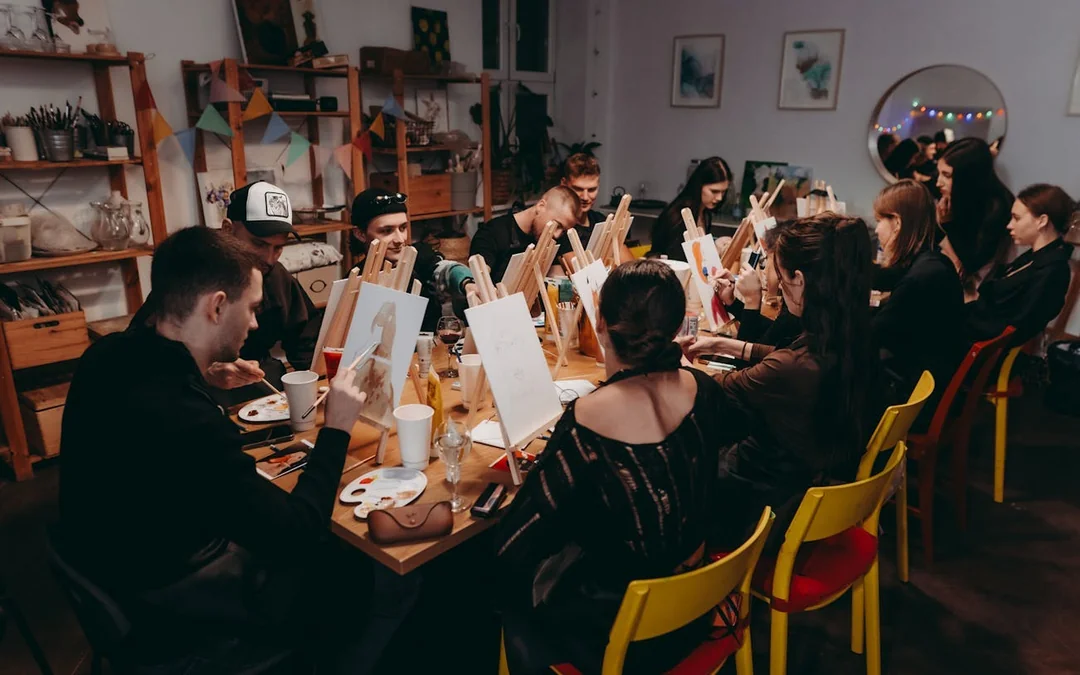 Krakow Sip & Paint Workshop with Unlimited Wine & Prosecco Image 2