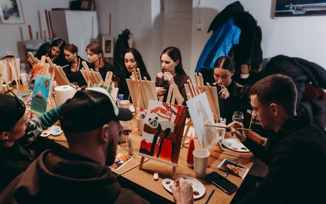 Krakow Sip & Paint Workshop with Unlimited Wine & Prosecco Image 4