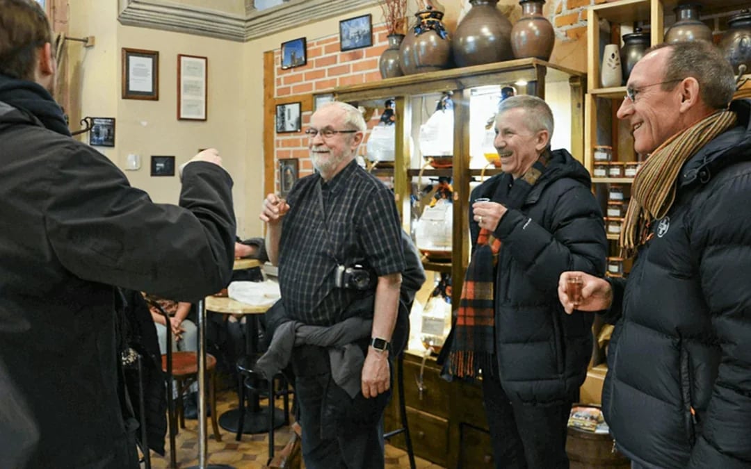 Kraków Street Food Tour & Historical Adventure Image 5