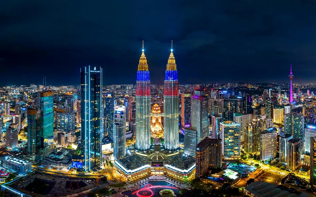 Kuala Lumpur Night Bus Tour Image 3