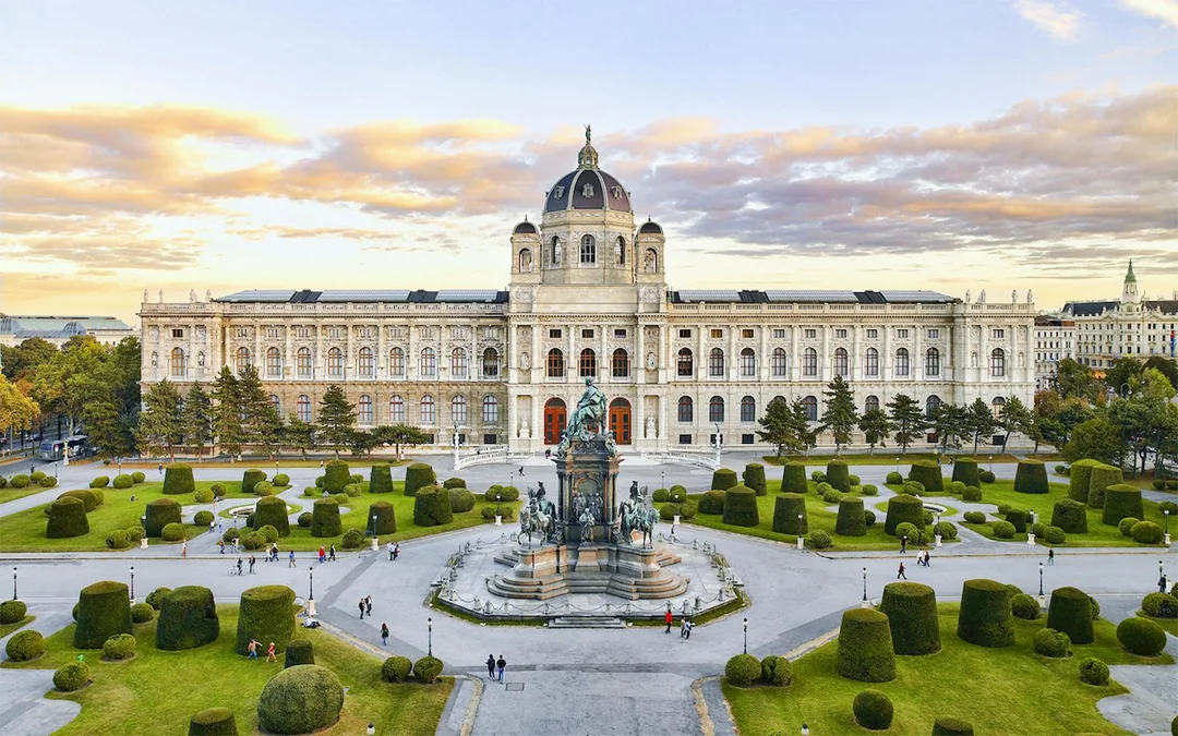Kunsthistorisches Museum Vienna Guided Tour Image 2