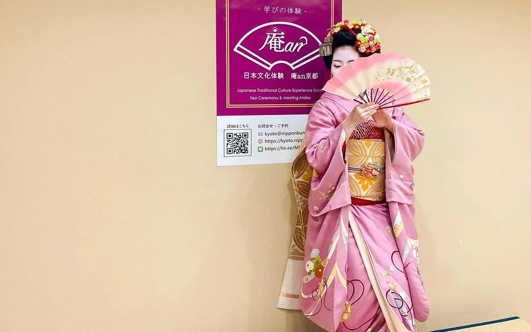 Kyoto: Dine with a Maiko – Kaiseki Meal, Live Dance, Tea Ceremony & Q&A Image 7