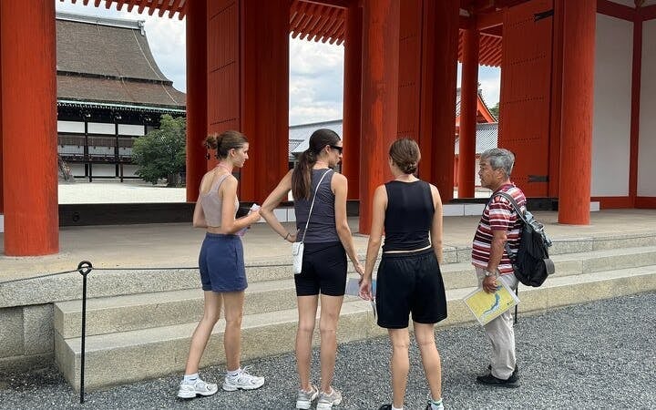 Kyoto: Discover Every Bit of Kyoto Imperial Palace - Private Tour Image 3