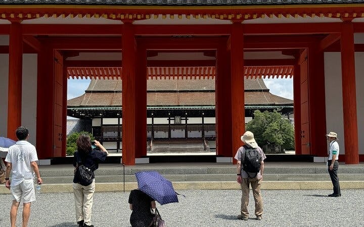 Kyoto: Discover Every Bit of Kyoto Imperial Palace - Private Tour Image 6