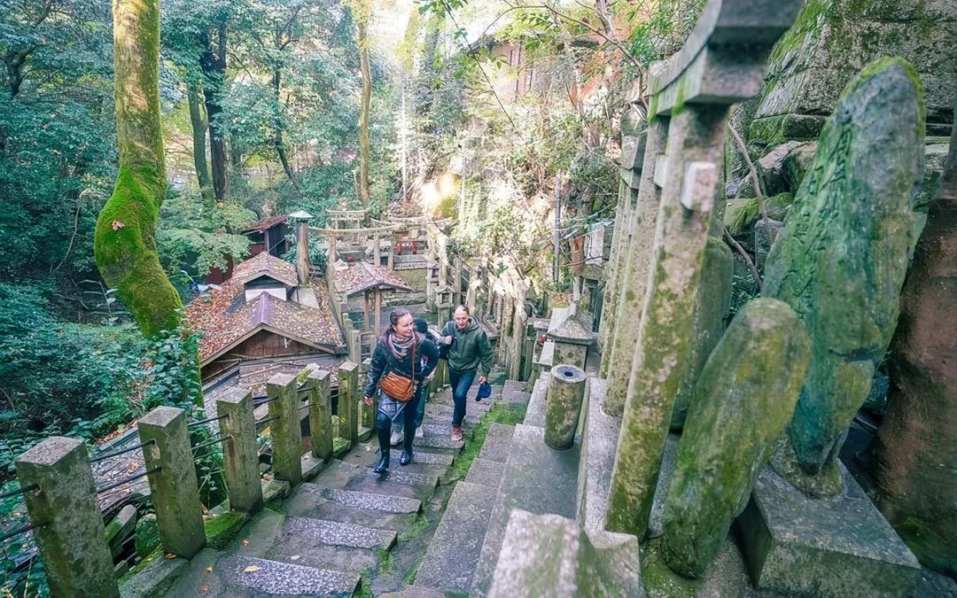 Kyoto Fushimi Inari Hidden Waterfall: Sacred Takigyo Ritual Experience Image 4