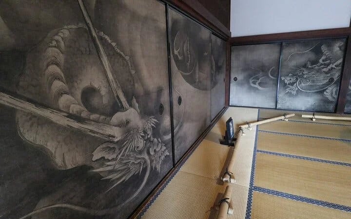 Kyoto Guided Bike Tour with Japanese Lunch and UNESCO Zen Temple Visits Image 7