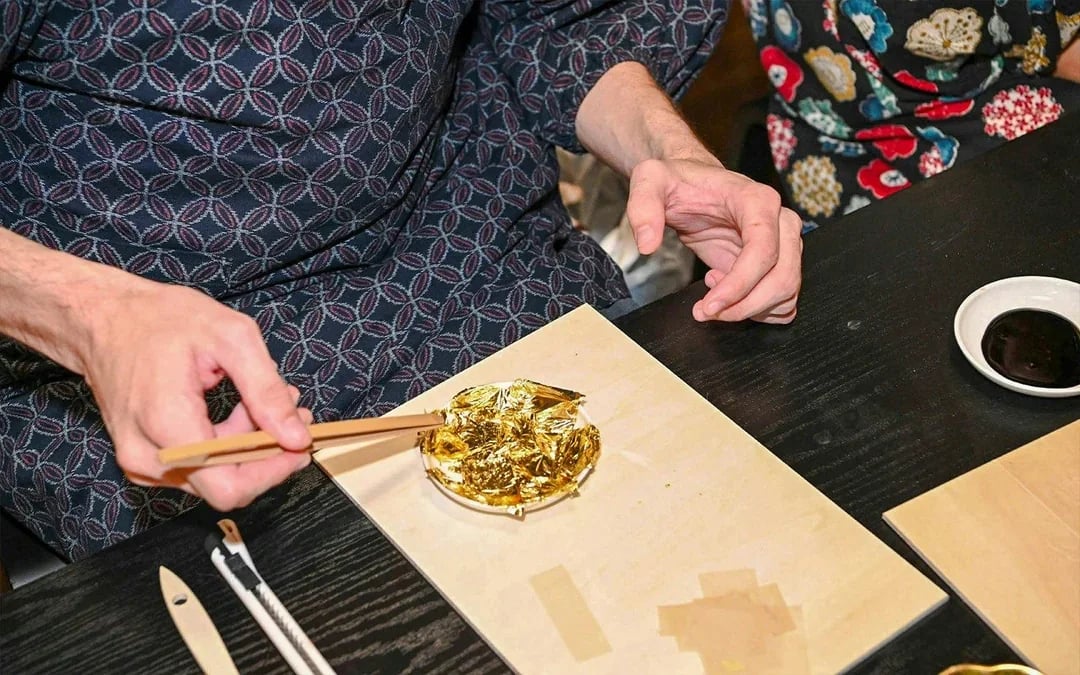 Kyoto Nishiki Market Area: Kimono & Tea Ceremony Experience Image 8
