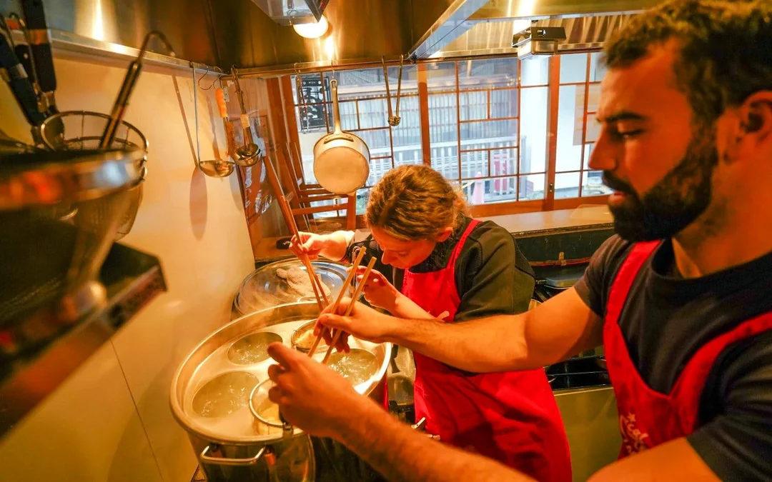 Kyoto Ramen & Gyoza Cooking Class Image 5