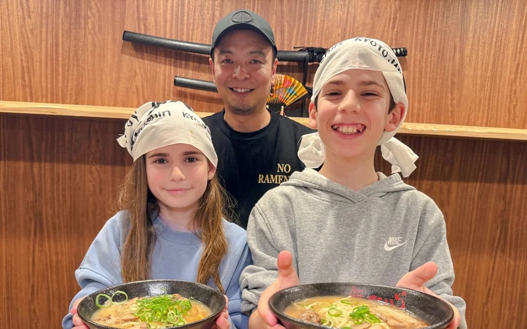 Kyoto Ramen-Making Cooking Class with Bowl Painting in Gion Image 1