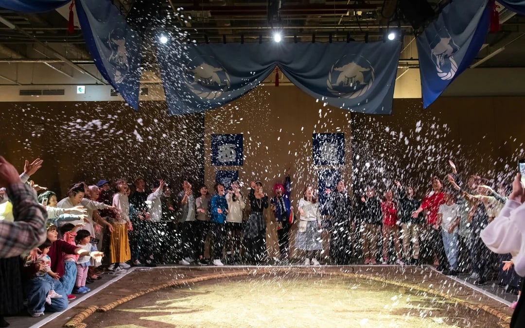 Kyoto Sumo Entertainment Show with Chicken Hot Pot and Photo Image 5