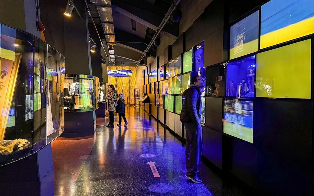 La Bombonera & River Plate Guided Tour Image 7