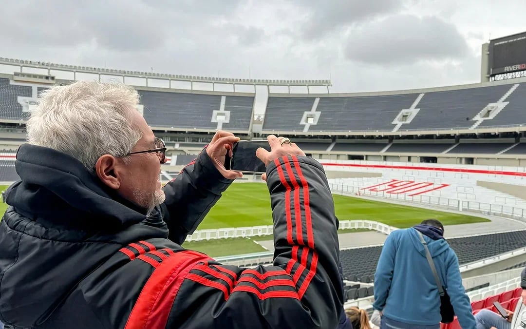La Bombonera & River Plate Guided Tour Image 10