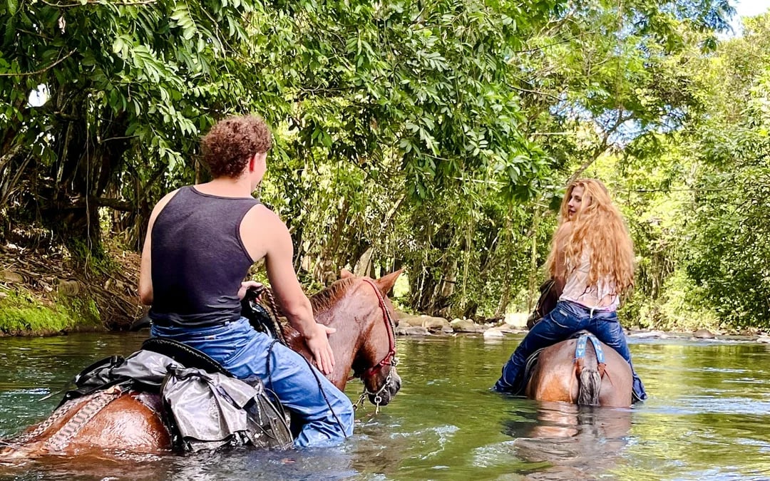 La Fortuna Horseback Riding Tour with River Crossing Image 10