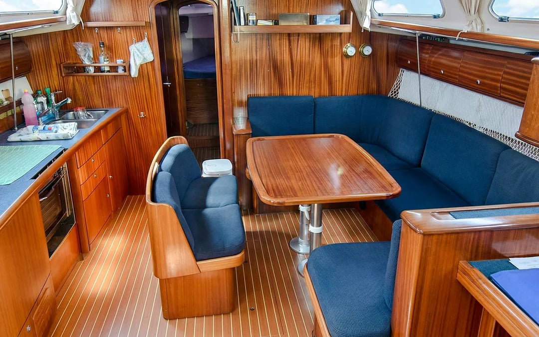 La Maddalena Archipelago Full-Day Sailing Tour With Lunch Image 4