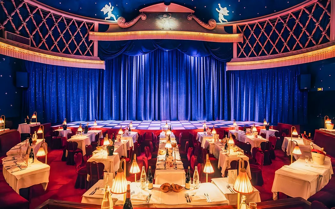 La Nouvelle Eve Cabaret Show with Champagne Image 5