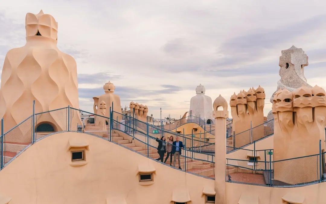 La Pedrera: Premium Small-Group Tour with Exclusive Access & Cava Image 5