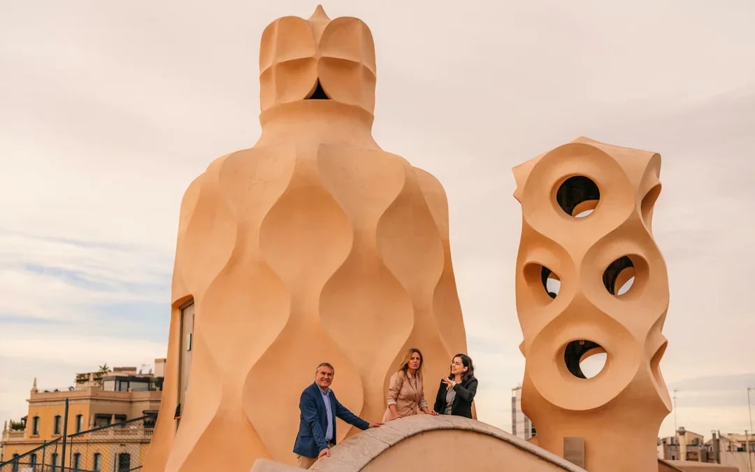 La Pedrera: Premium Small-Group Tour with Exclusive Access & Cava Image 10