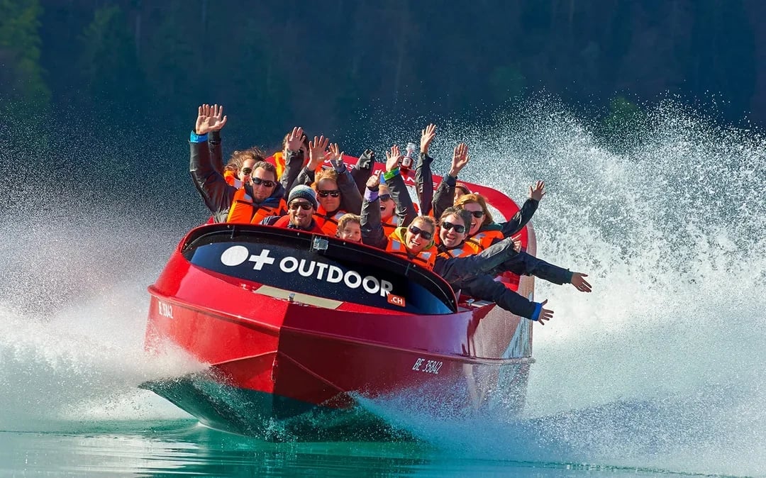 Lake Brienz Jetboat Tickets Image 5