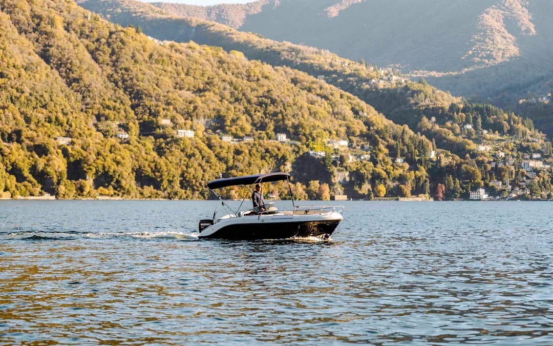 Lake Como Self-Drive Boat Rental from Laglio Image 1