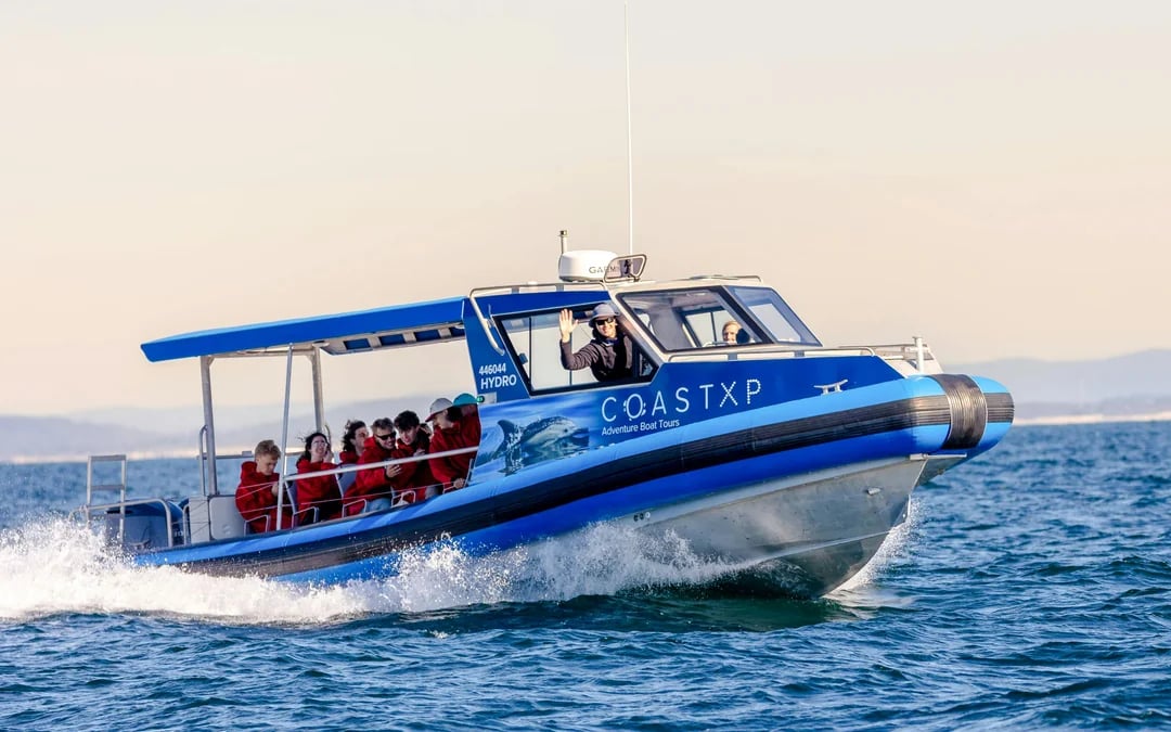 Lake Macquarie Coastal Boat Tour Image 2