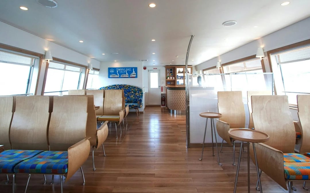 Lake Yamanaka “Swan Lake” Cruise Ticket Image 6