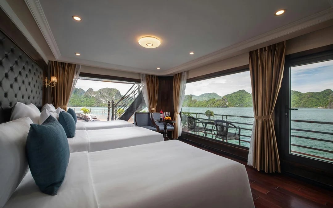 Lan Ha Bay: 4-Star Cruise Image 12