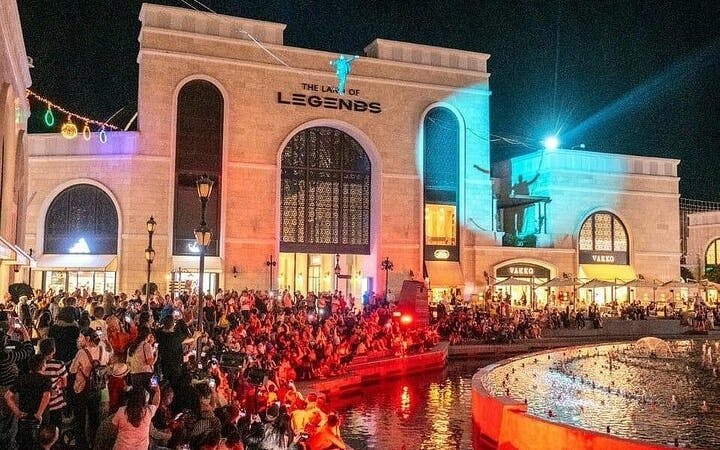 Land of Legends Night Show with Round Transfer from Side Image 3