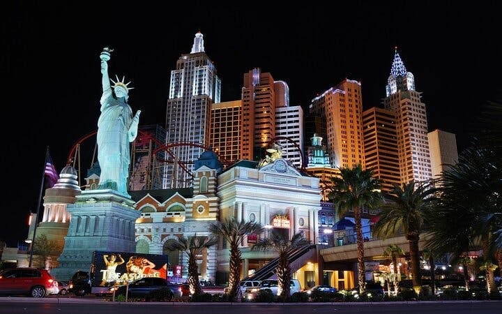 Las Vegas Strip Highlights: Self-Guided City Exploration Game Image 4