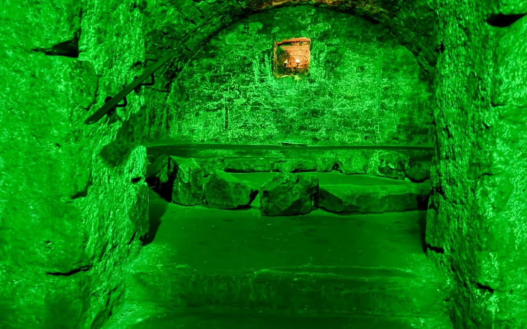 Late-Night Underground Vaults Terror Tour Image 4